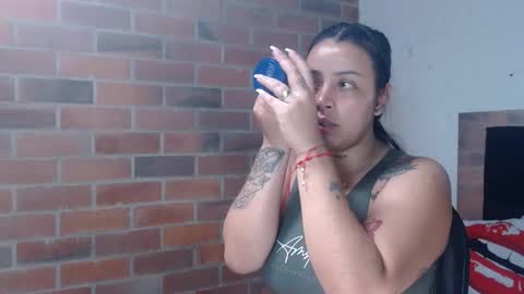 Snapshot of salome__hills chatting on 09-13-25, 06:51 online show from 09-13-25, 06:51