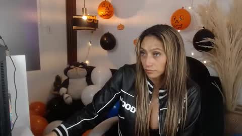 Snapshot of salome_drasin chatting on 10-31-25, 08:54 salome_drasin online show from 10-31-25, 08:54