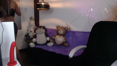 Snapshot of salome_drasin chatting on 11-10-25, 10:31 salome_drasin online show from 11-10-25, 10:31