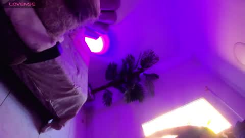 salome_saenz666 online show from 07-15-26, 06:46