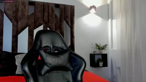 salome_white1 online show from 07-07-26, 12:42