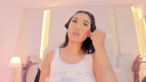 Snapshot of salomebell chatting on 09-13-25, 08:08 online show from 09-13-25, 08:08