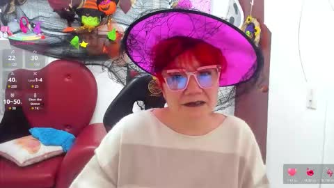 Snapshot of salomee_diazz chatting on 10-28-25, 09:28 Salomee diazz online show from 10-28-25, 09:28