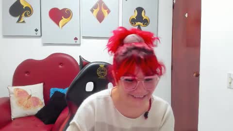 Snapshot of salomee_diazz chatting on 11-20-25, 09:36 Salomee diazz online show from 11-20-25, 09:36