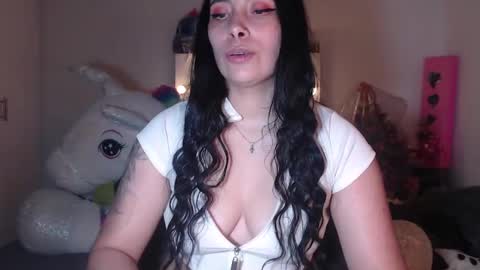 yenny online show from 12-23-24, 04:12