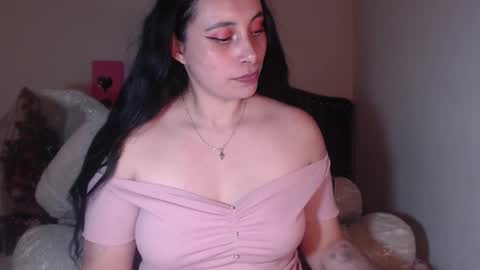 yenny online show from 02-10-25, 04:19