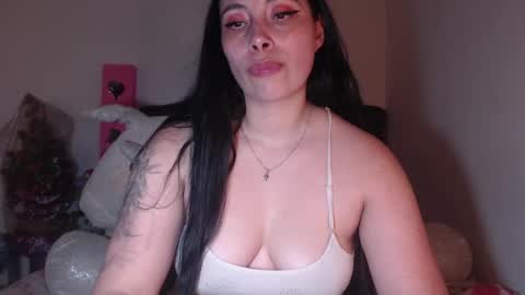 yenny online show from 02-11-25, 04:22