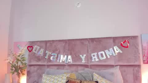 Salome online show from 02-14-25, 05:36