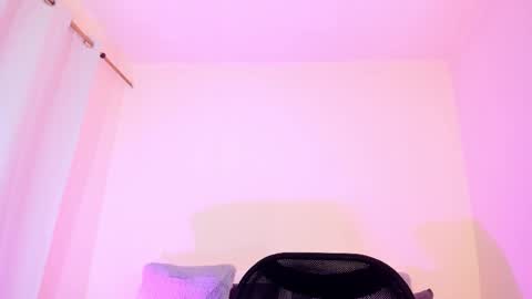 Salome online show from 02-23-26, 11:02