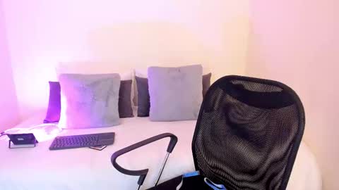 Salome online show from 02-25-26, 11:14