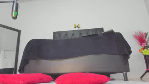 martina online show from 05-15-26, 11:01