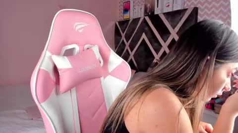 Salome online show from 12-10-24, 01:22