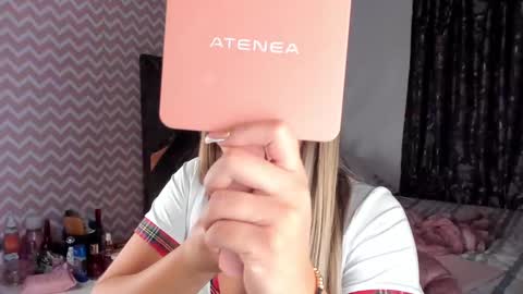 Salome online show from 02-18-25, 01:10