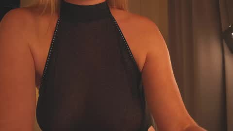 IsaBella-  online show from 05-16-26, 08:07