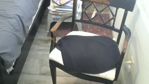 Snapshot of saltydogg chatting on 12-31-24, 05:29 Saltyy online show from 12-31-24, 05:29