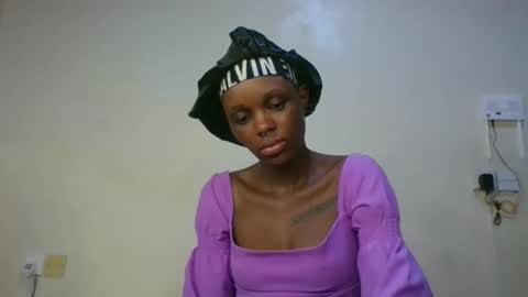Snapshot of saltysugar20 chatting on 06-03-26, 01:30 Sugarbabe online show from 06-03-26, 01:30