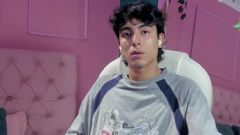 salvatore  online show from 12-05-24, 09:39