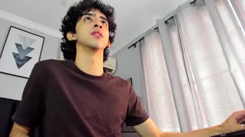 salvatore  online show from 02-20-25, 02:35