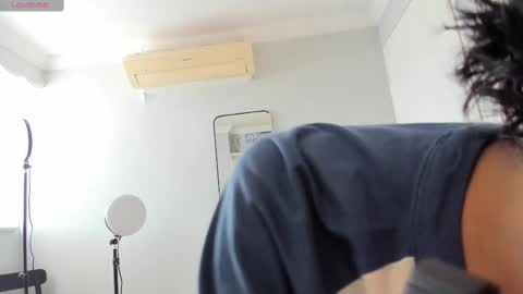 salvatore_montt online show from 03-09-25, 05:49