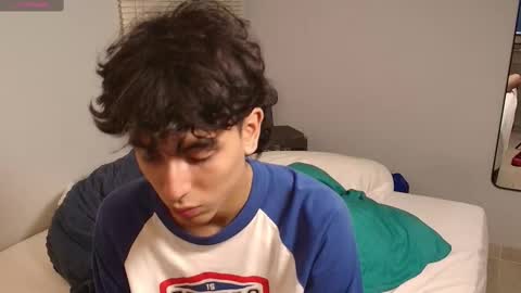 salvatore_montt online show from 03-11-25, 12:54