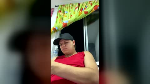 Snapshot of sam544469 chatting on 05-13-26, 06:55 sam544469 online show from 05-13-26, 06:55