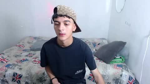 sam__cute online show from 04-25-26, 01:19