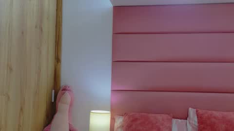 sam_and_lisa_ online show from 11-08-25, 12:55