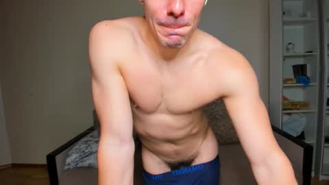 BACK IN 2 WEEKS online show from 03-11-25, 03:26