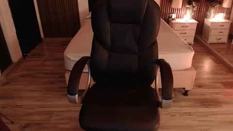 SAM MANSON online show from 02-12-26, 12:11