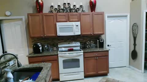 sam_papithebarber online show from 01-18-25, 09:34