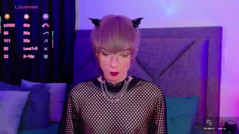 Snapshot of sam_russo chatting on 09-30-25, 08:30 Sam online show from 09-30-25, 08:30