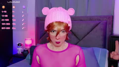 Snapshot of sam_russo chatting on 07-17-26, 03:13 Sam online show from 07-17-26, 03:13