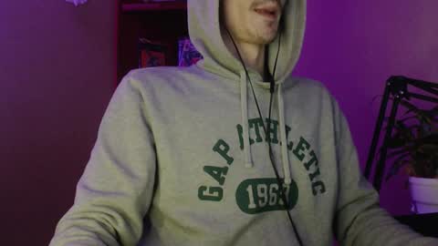 sam_skywalker online show from 11-16-25, 08:14