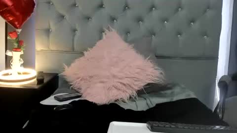 Sam online show from 03-05-25, 01:10