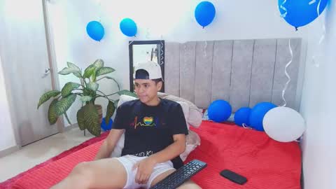 Snapshot of sam_tnt9 chatting on 03-28-26, 11:15 sam_tnt9 online show from 03-28-26, 11:15