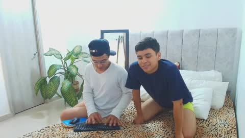 Snapshot of sam_tnt9 chatting on 03-30-26, 05:47 sam_tnt9 online show from 03-30-26, 05:47