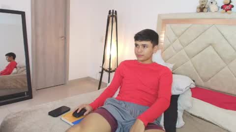 Snapshot of sam_tnt9 chatting on 05-08-26, 04:45 sam_tnt9 online show from 05-08-26, 04:45