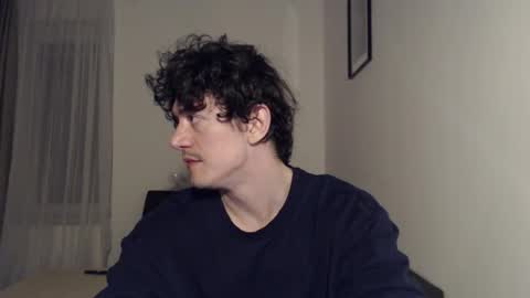 Snapshot of sam_winchest chatting on 11-05-25, 02:11 Sam online show from 11-05-25, 02:11