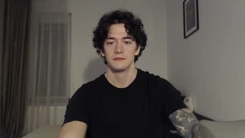 Snapshot of sam_winchest chatting on 11-12-25, 12:55 Sam online show from 11-12-25, 12:55