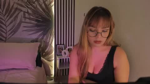 Samaantha  online show from 02-25-26, 11:31