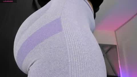 Snapshot of samaay_ chatting on 10-23-25, 03:50 samaay_ online show from 10-23-25, 03:50