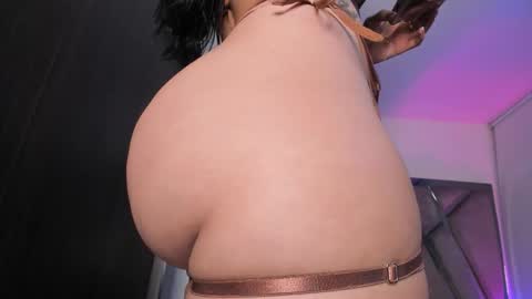 Snapshot of samaay_ chatting on 12-01-25, 12:15 samaay_ online show from 12-01-25, 12:15