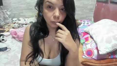 Snapshot of samanta1013 chatting on 02-13-26, 09:27 samanta1013 online show from 02-13-26, 09:27