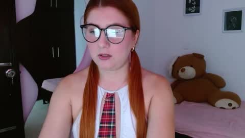 samanta_0277 online show from 10-07-25, 01:25