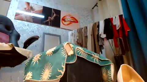 samanta online show from 07-06-26, 03:03