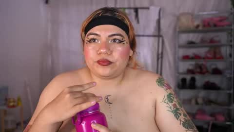 Snapshot of samanta_cutee1 chatting on 05-17-26, 04:03 SAMANTA online show from 05-17-26, 04:03