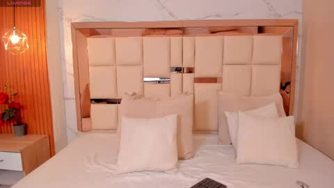 samantha   online show from 04-27-26, 04:43