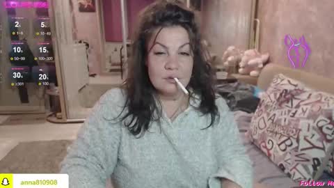 Marry online show from 10-20-25, 08:42
