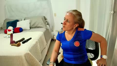 Snapshot of samanta_stone69 chatting on 06-02-26, 08:00 Samanta Stone online show from 06-02-26, 08:00