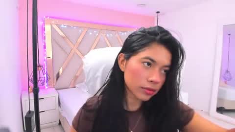 Snapshot of samantaa_shy chatting on 07-04-26, 01:56 sam online show from 07-04-26, 01:56